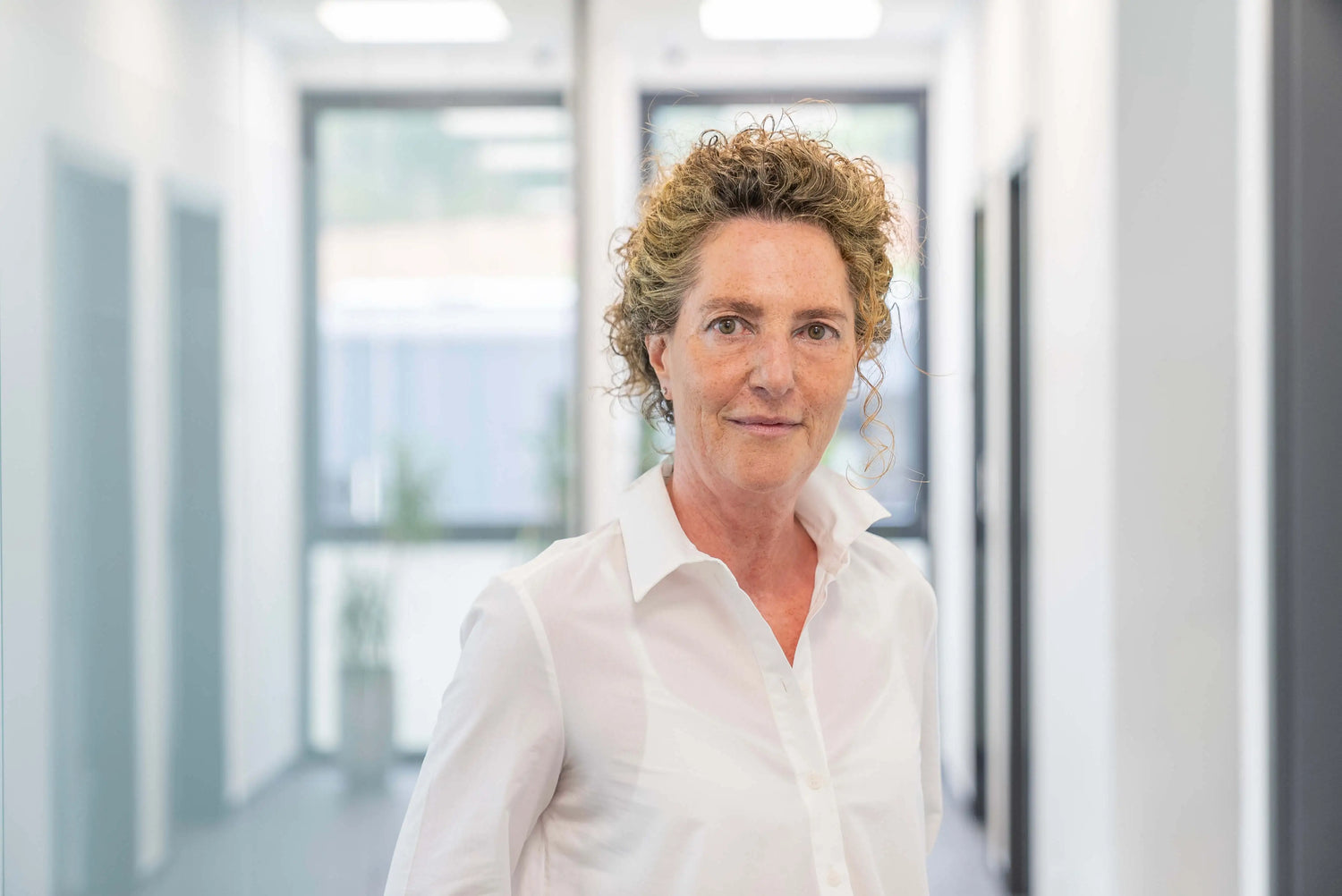 Portraitfoto von Dr. Annette Buhlmann